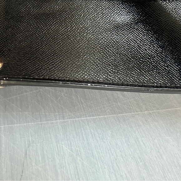 Coach Avery Flap Carryall Black Gold - Picture 13 of 13